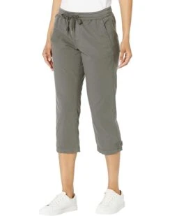 L.L.Bean Ripstop Pull-On Capri Pants -Family Wear Shop 61xS5WXYaHL. AC SR736920