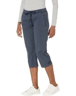 L.L.Bean Petite Ripstop Pull-On Capri Pants