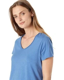 L.L.Bean Organic Cotton V-Neck Short Sleeve Tee | Shirts & Tops 8 L.L.Bean Organic Cotton V-Neck Short Sleeve Tee | Shirts & Tops -Family Wear Shop 812nPheNSZL. AC SR736920